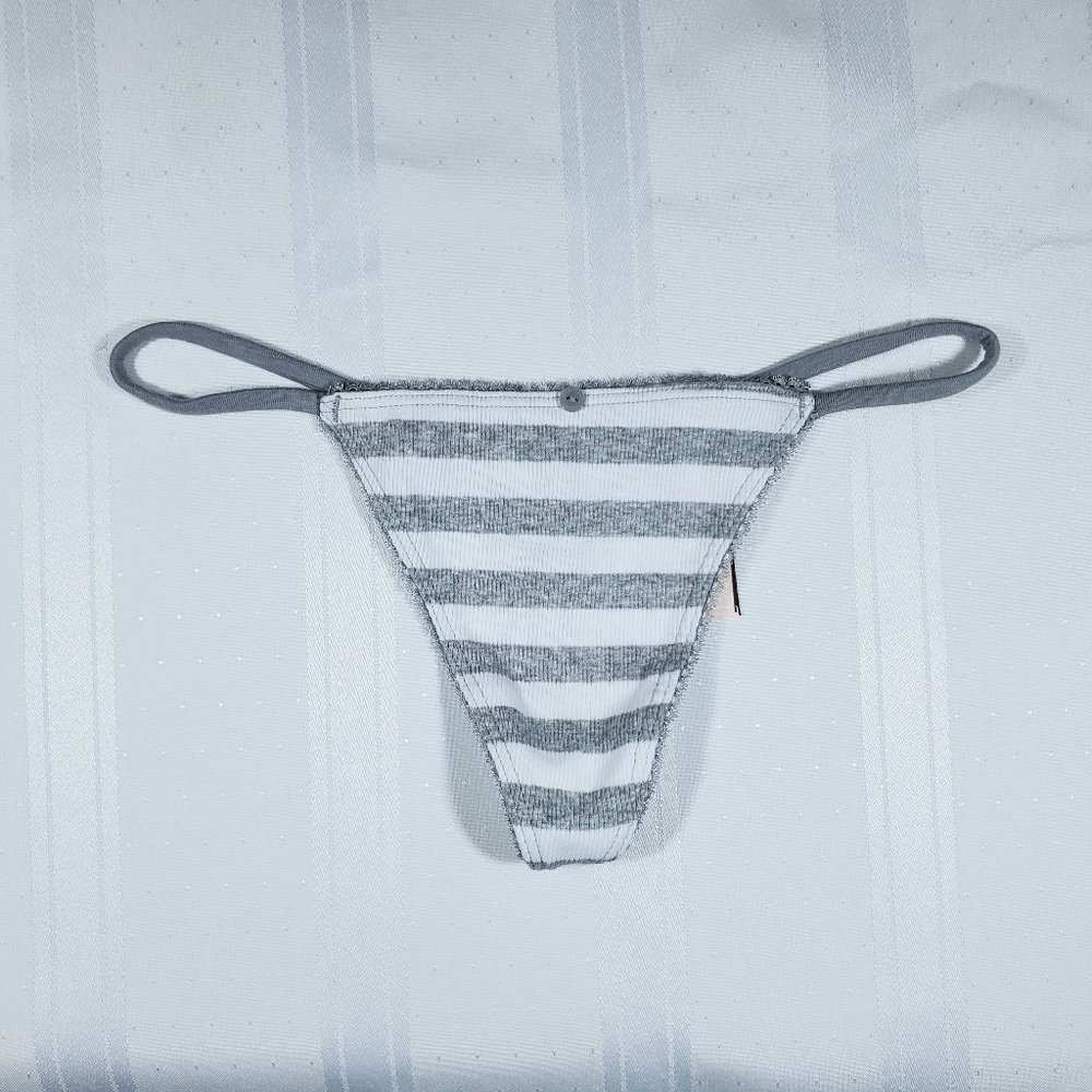Victoria's Secret Thong Size Small